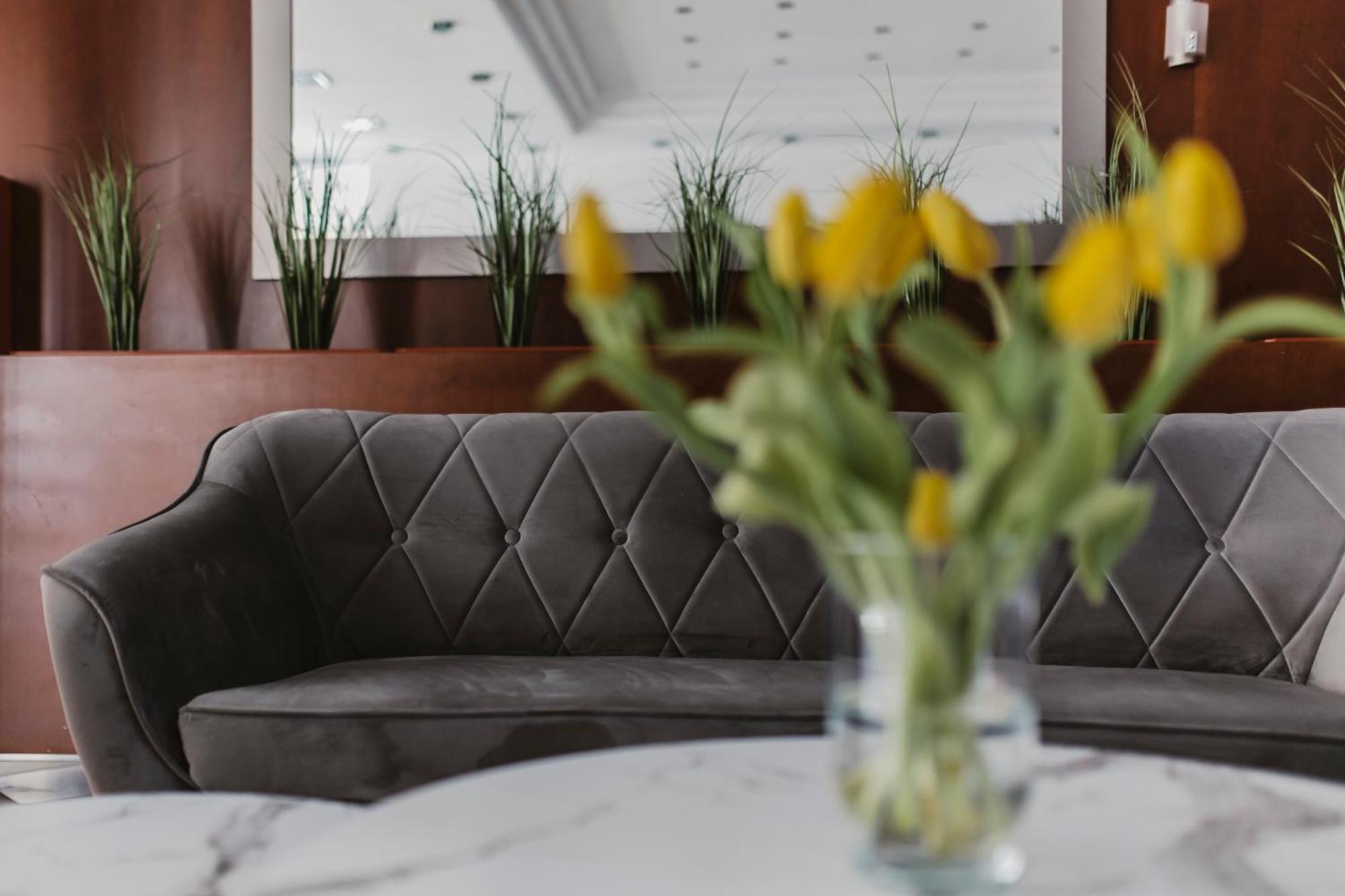 Hotel I Restauracja Borowianka Ostrów Wielkopolski Εξωτερικό φωτογραφία