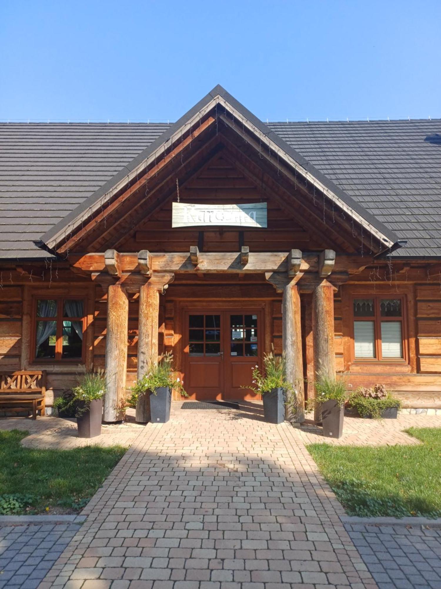 Hotel I Restauracja Borowianka Ostrów Wielkopolski Εξωτερικό φωτογραφία