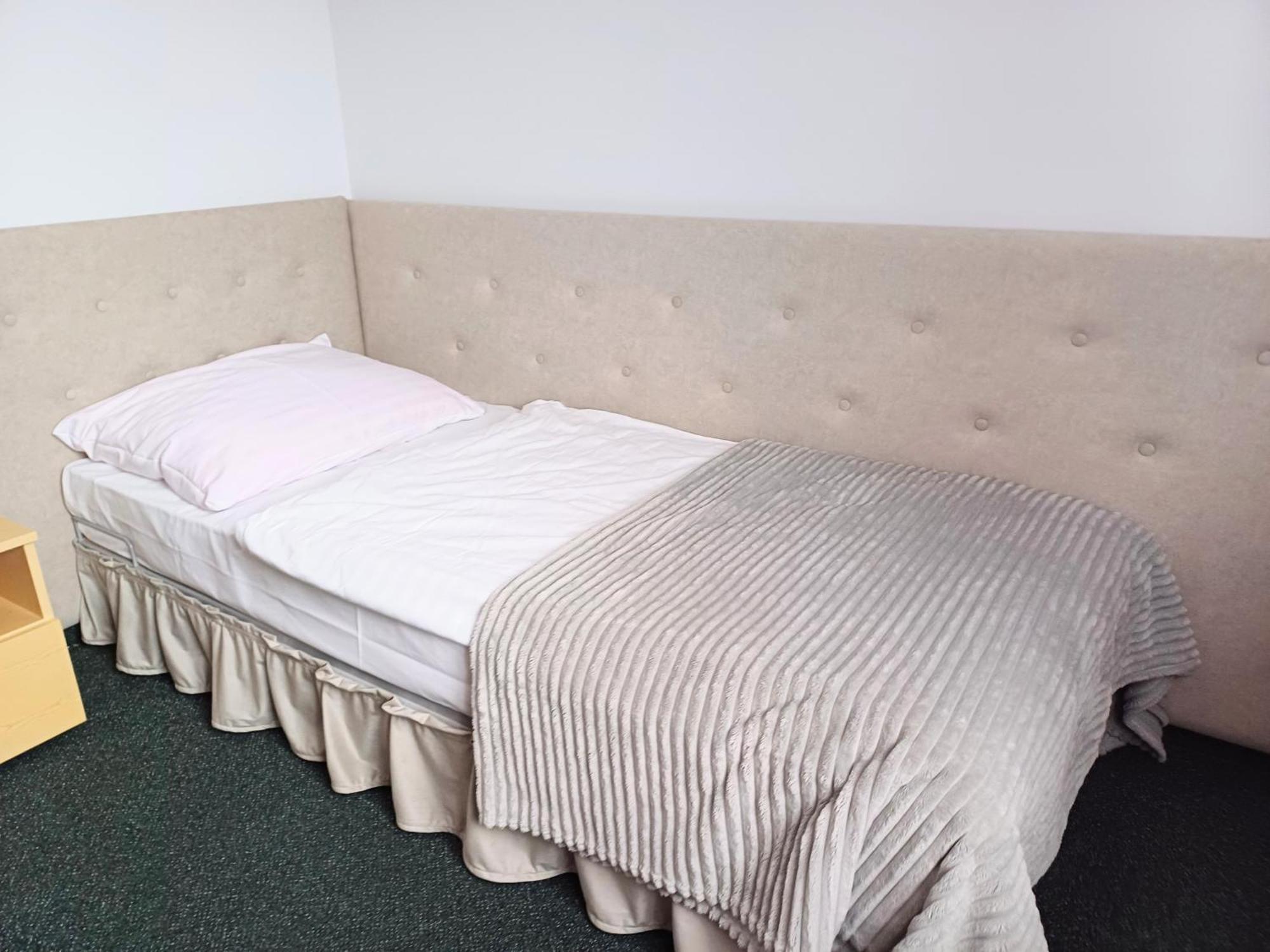 Hotel I Restauracja Borowianka Ostrów Wielkopolski Εξωτερικό φωτογραφία